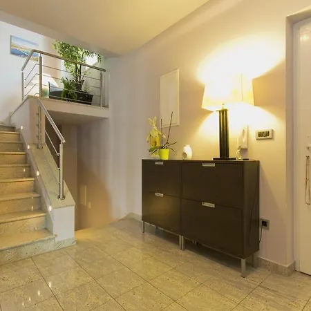 In With Sea View, Terrace, Air Conditioning, Wi-fi Abbázia