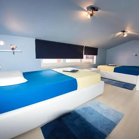 In With Sea View, Terrace, Air Conditioning, Wi-fi Abbázia