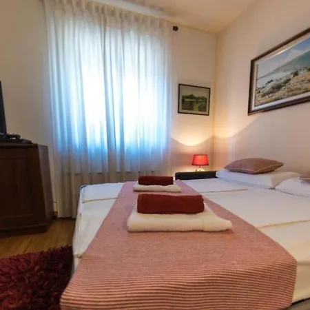 In With Sea View, Terrace, Air Conditioning, Wi-fi Abbazia