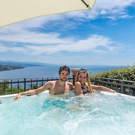 In With Sea View, Terrace, Air Conditioning, Wi-fi Appartamento *